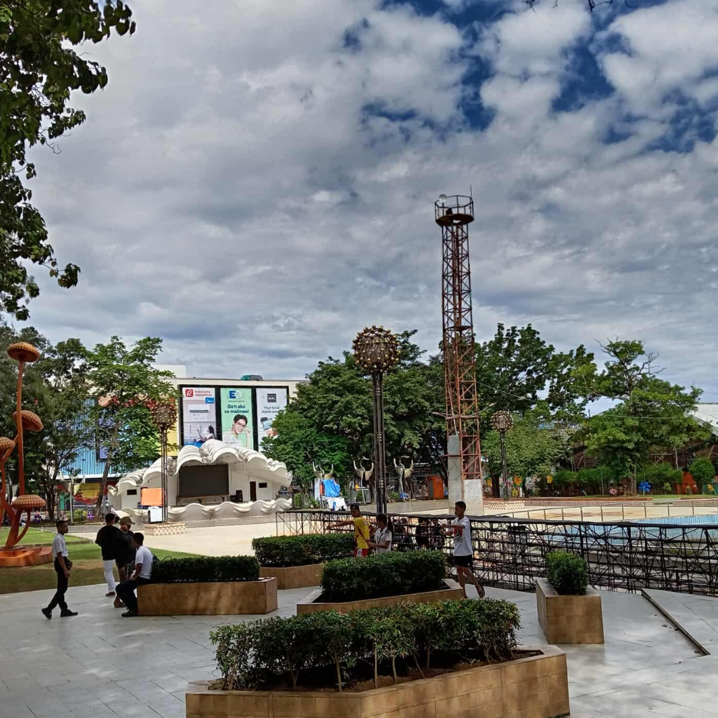 People's Plaza with vibrant surroundings