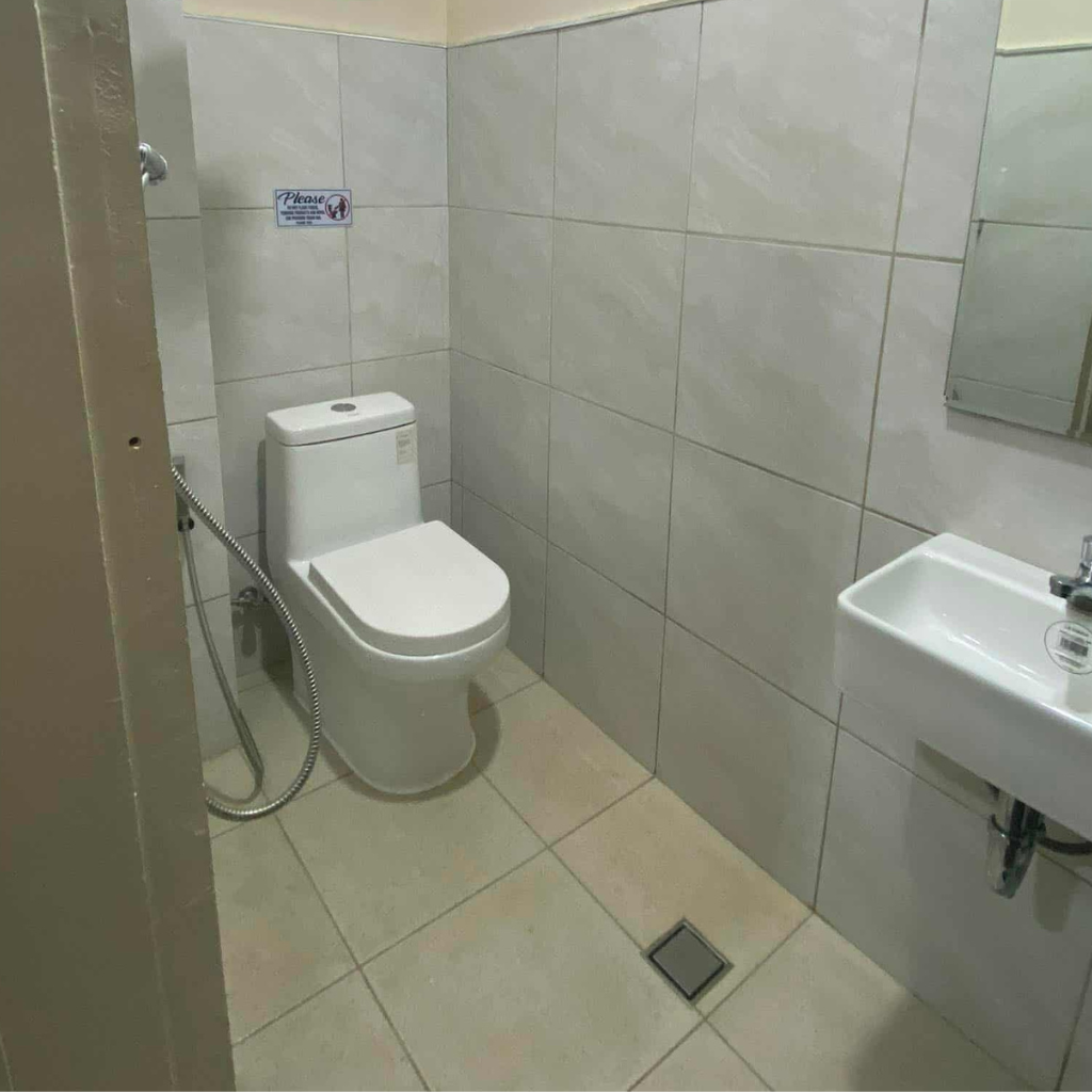 Uptown Pension House dining area